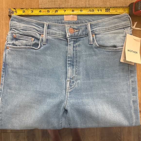 Mother Jeans NWT Size 28 - Picture 4 of 8